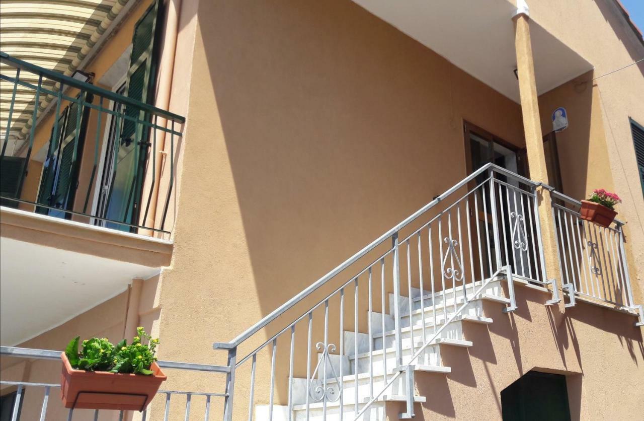 Appartamento A & M House Moneglia Esterno foto